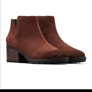 Sorel Cate Boots Size 8